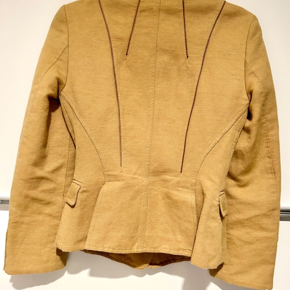 SALE  Burberry Linen Cotton Women Blazer, Size S-M, Cropped Jacket, Beige - Picture 4 of 7